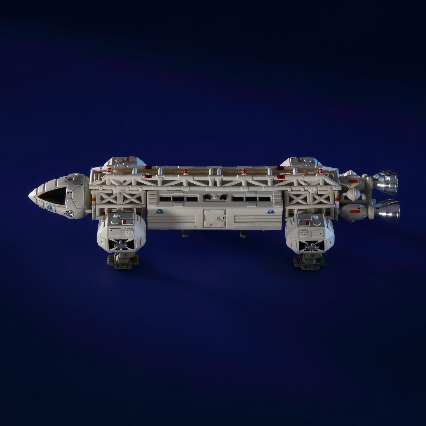 Space:1999 5 Inch Eagle Transporter (Master Replicas)