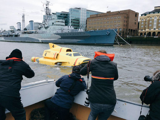 Thunderbird 4 Spotted in the River Thames, London