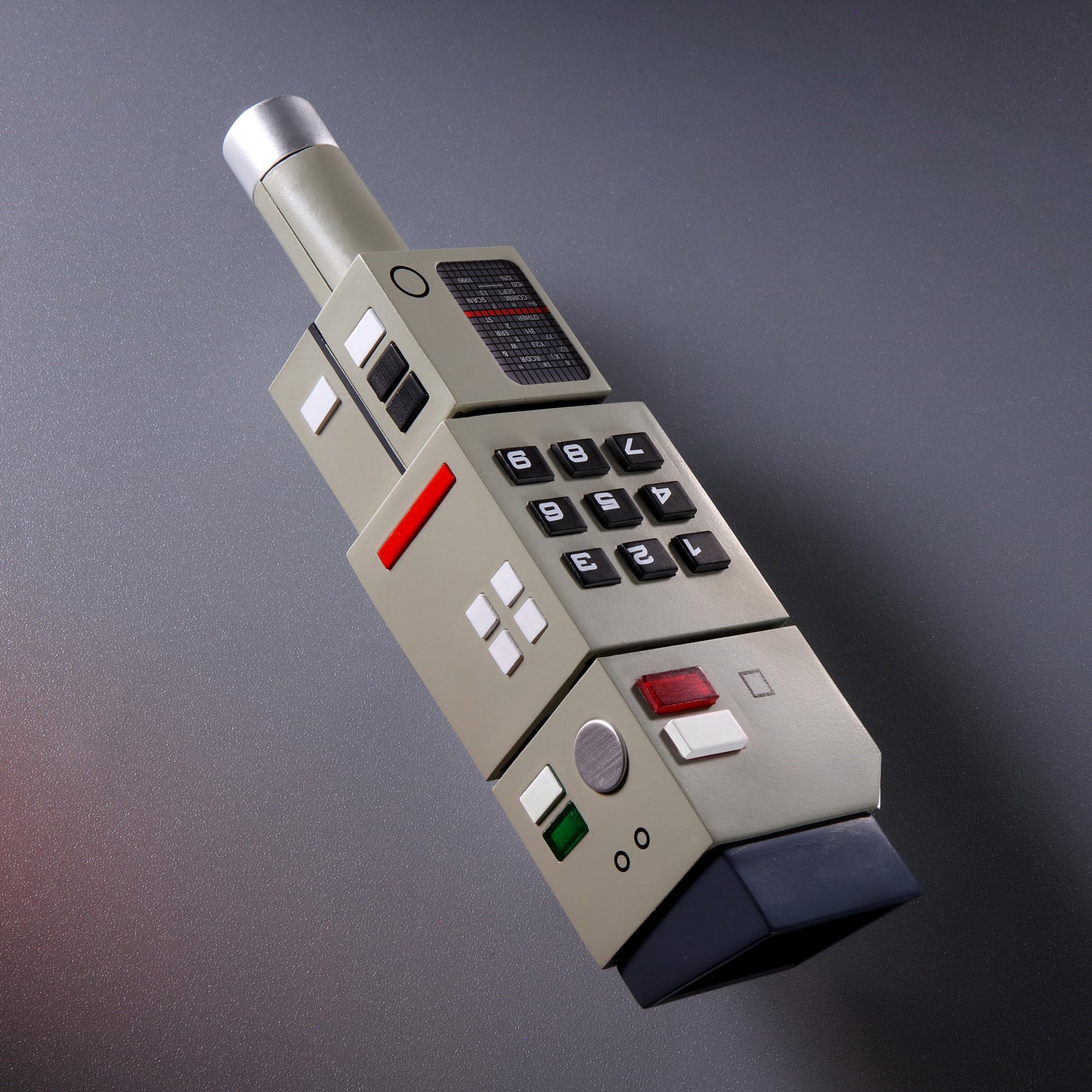 Space:1999 Stun Gun and Commlock (Master Replicas)