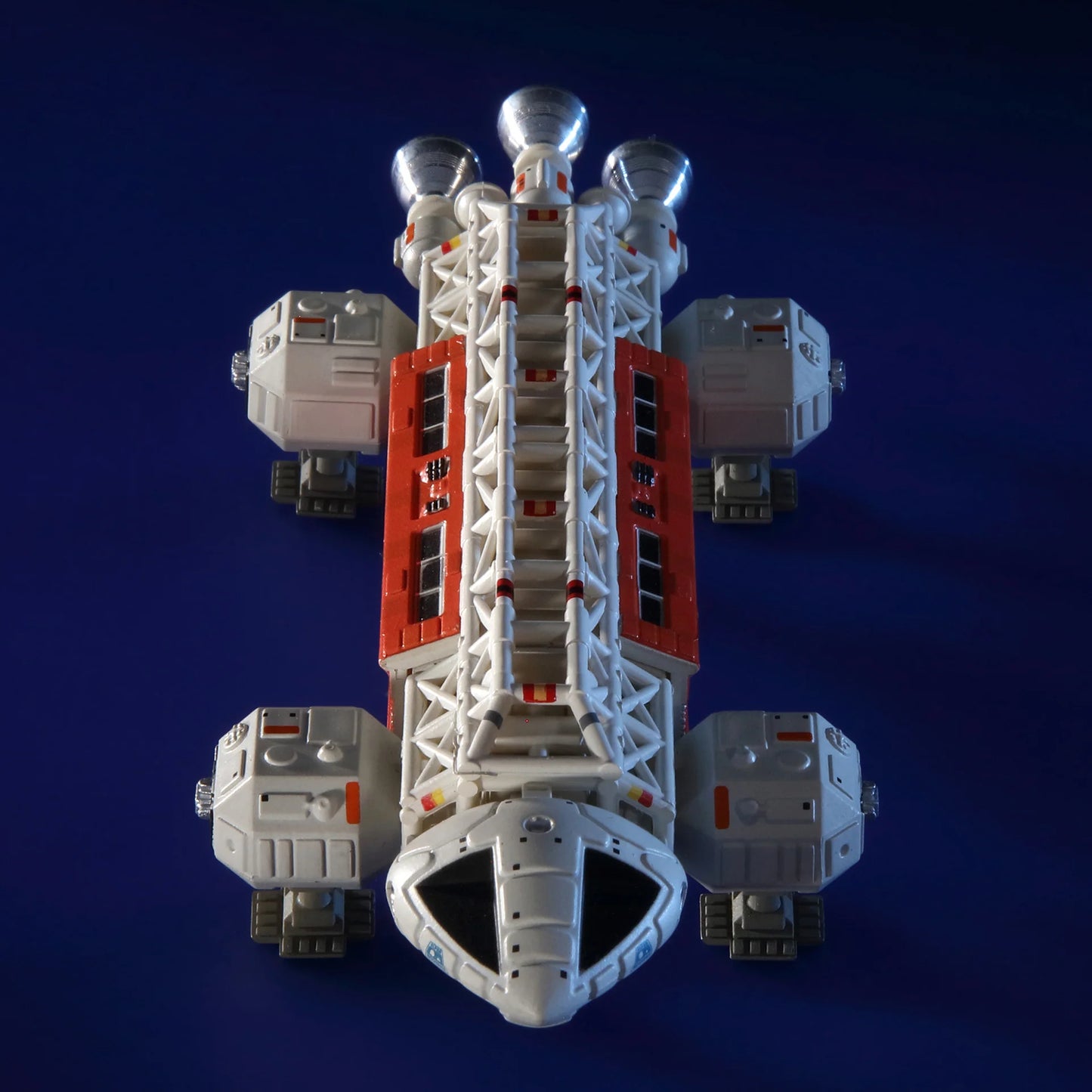 Space: 1999 5 Inch VIP Eagle (Master Replicas)