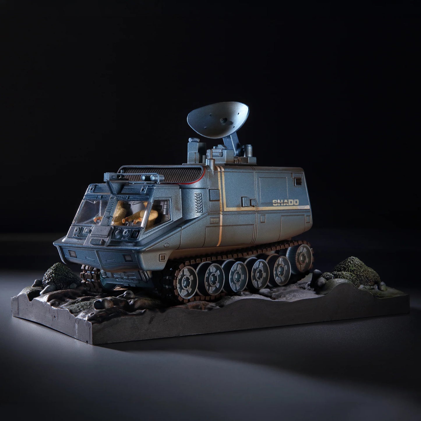 UFO S.H.A.D.O. Mobile with Radar (Master Replicas)
