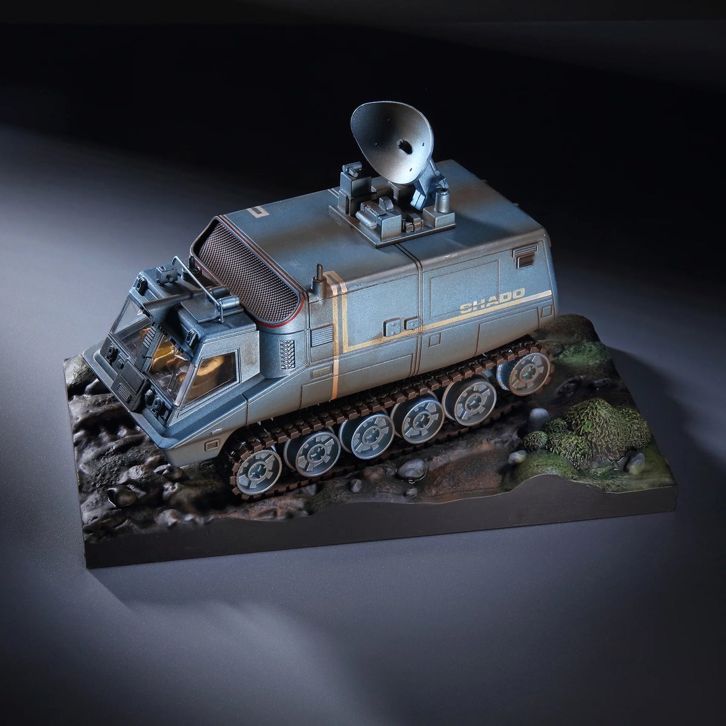 UFO S.H.A.D.O. Mobile with Radar (Master Replicas)