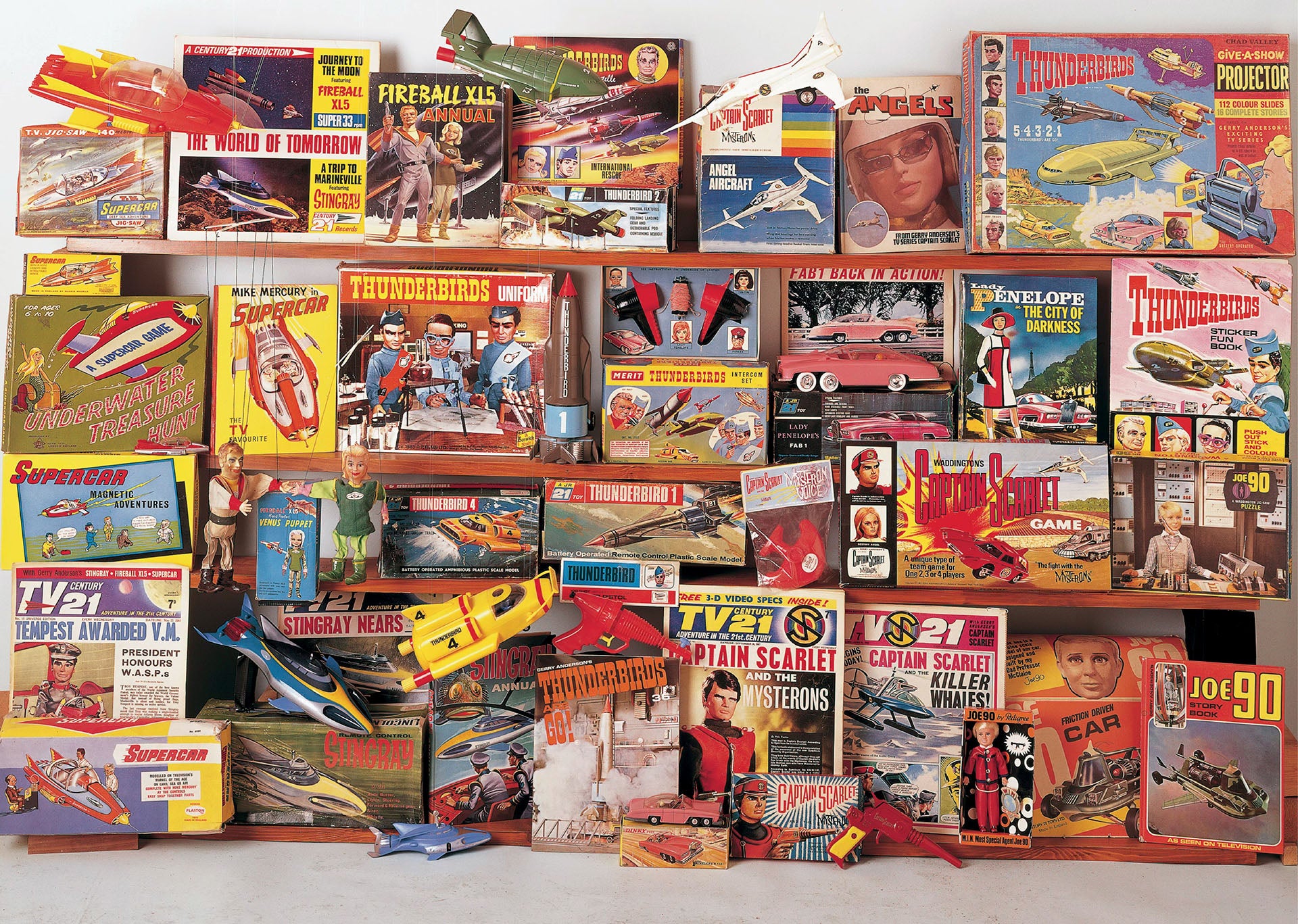 Thunderbirds and Space: 1999 – A Celebration of Sci-Fi Toys and Collectables.
