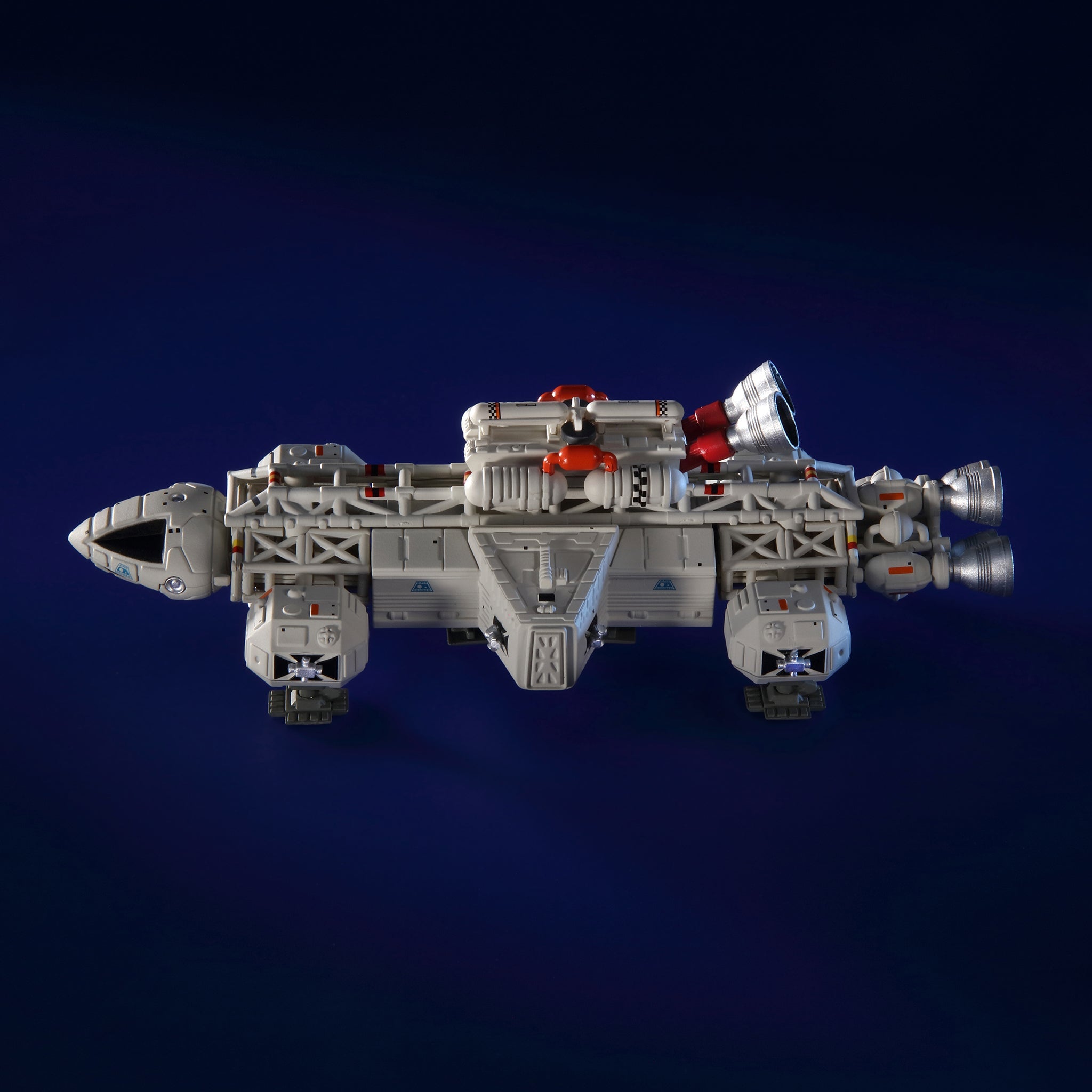 Space:1999 5 Inch Lab Eagle (Master Replicas)