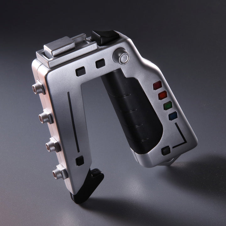 Space:1999 Stun Gun and Commlock (Master Replicas) - The Gerry Anderson Store