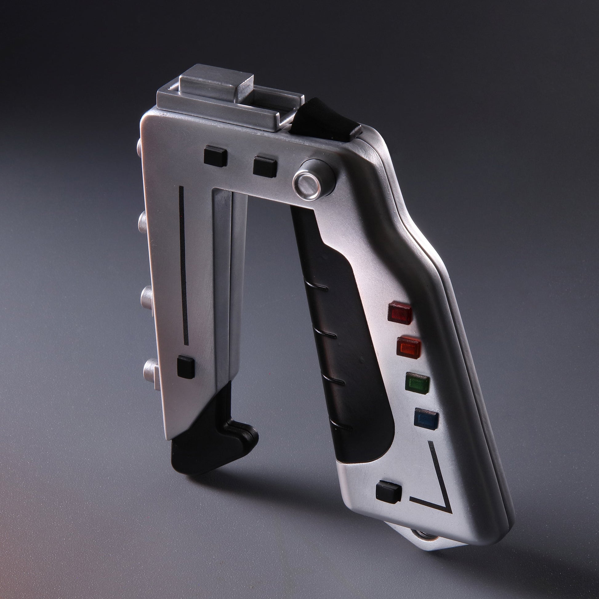 Space:1999 Stun Gun and Commlock (Master Replicas) - The Gerry Anderson Store
