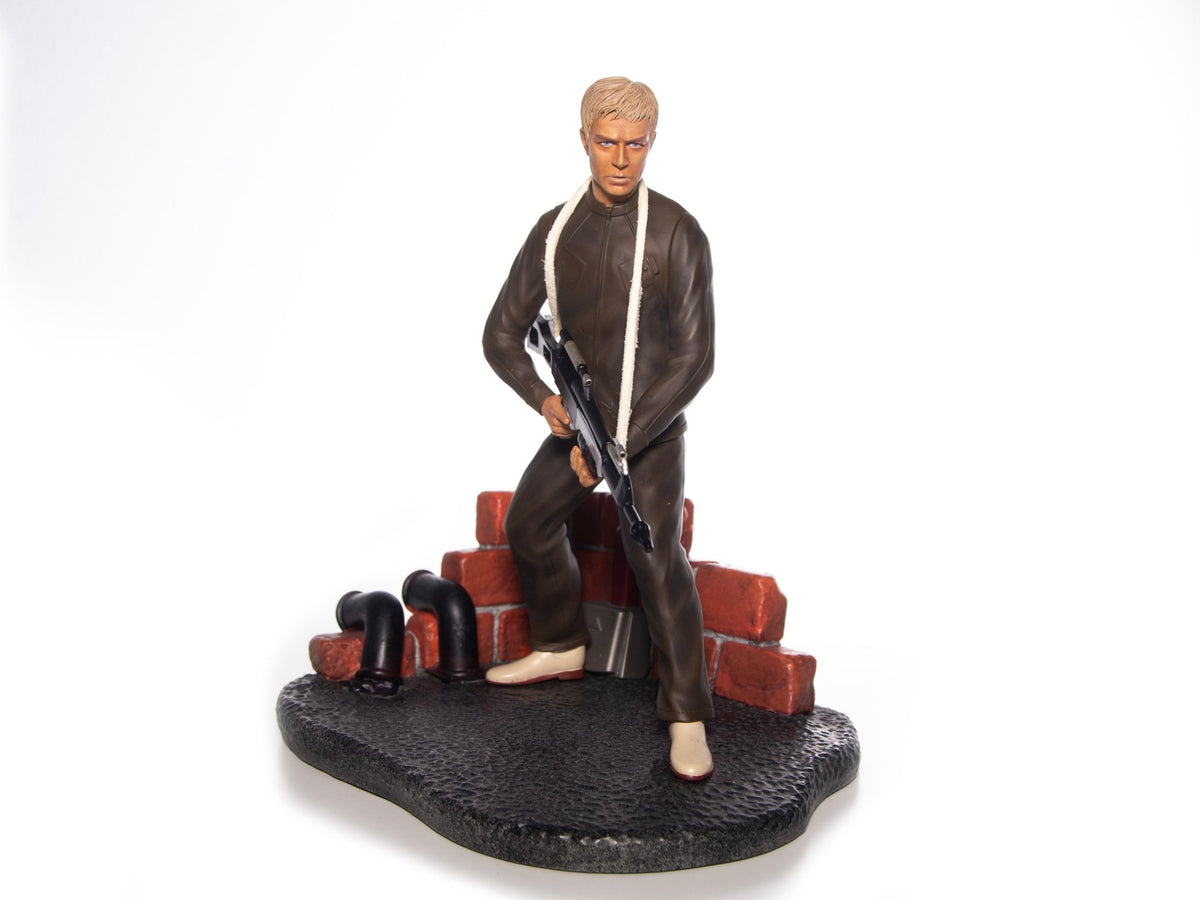 UFO Commander Straker 1:10 Collectible Figure - The Gerry Anderson Store